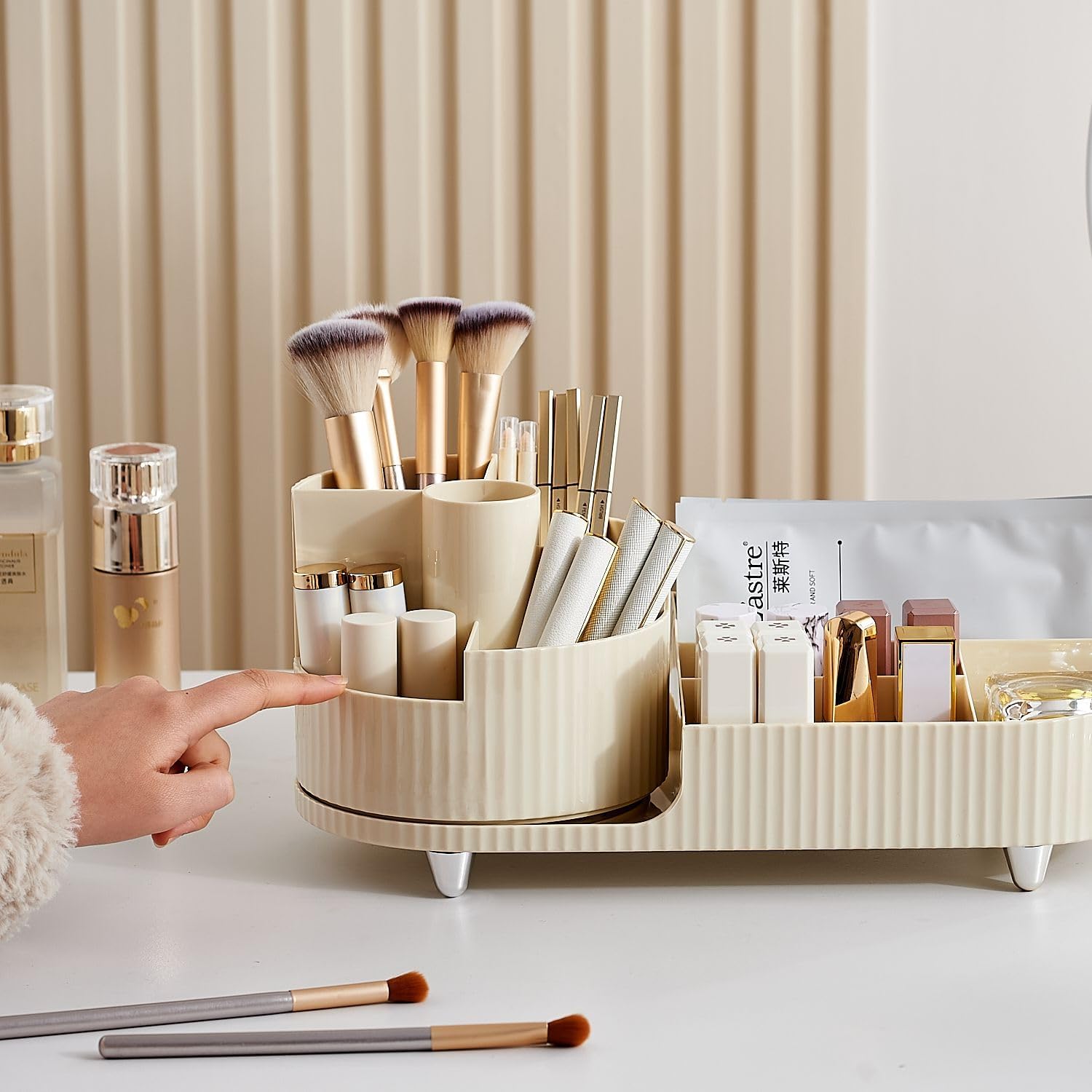 360 Rotating Countertop Makeup Organizer