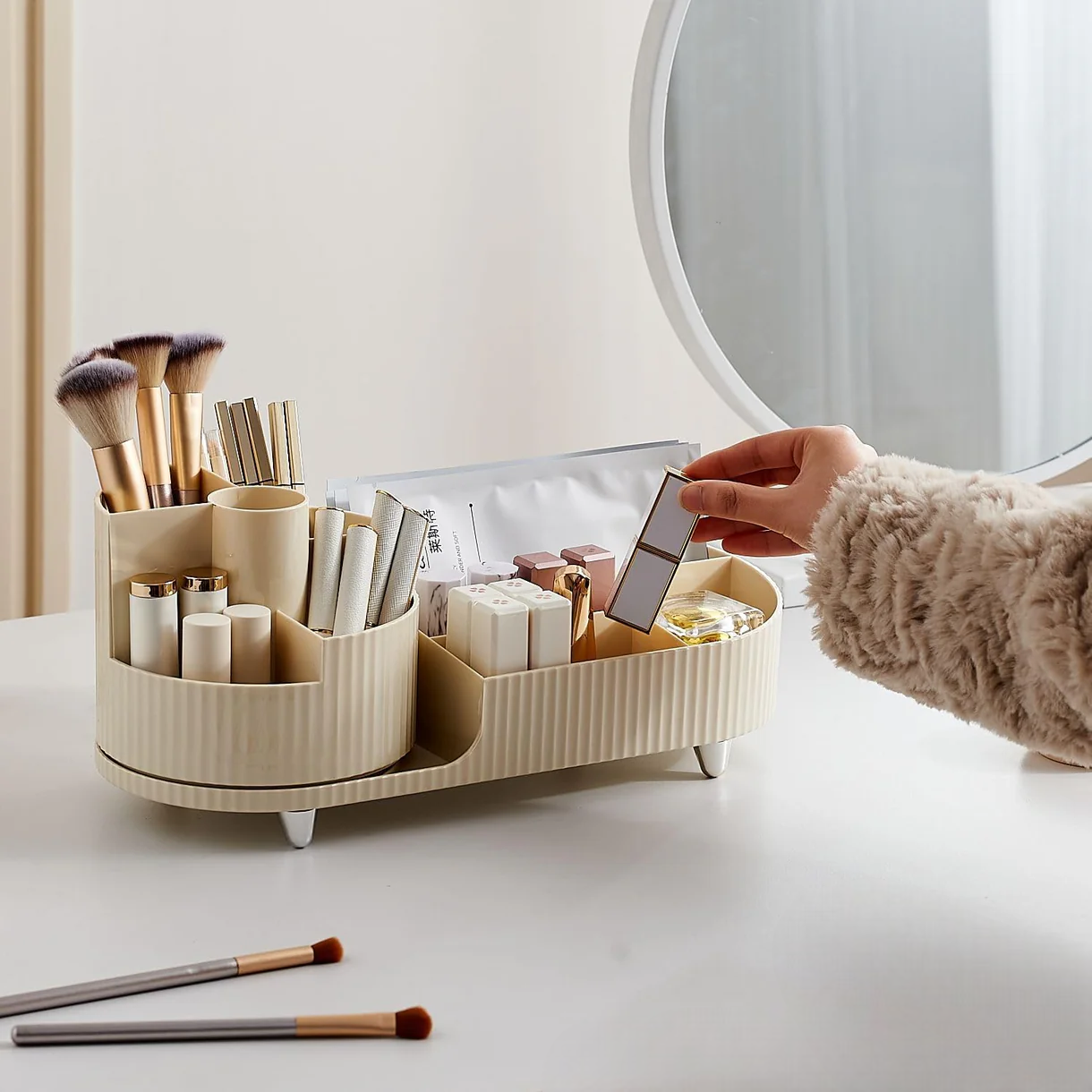 360 Rotating Countertop Makeup Organizer